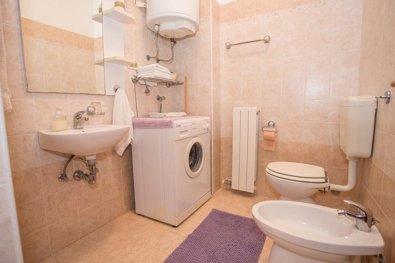 Apartments Staver Πόρετς Εξωτερικό φωτογραφία