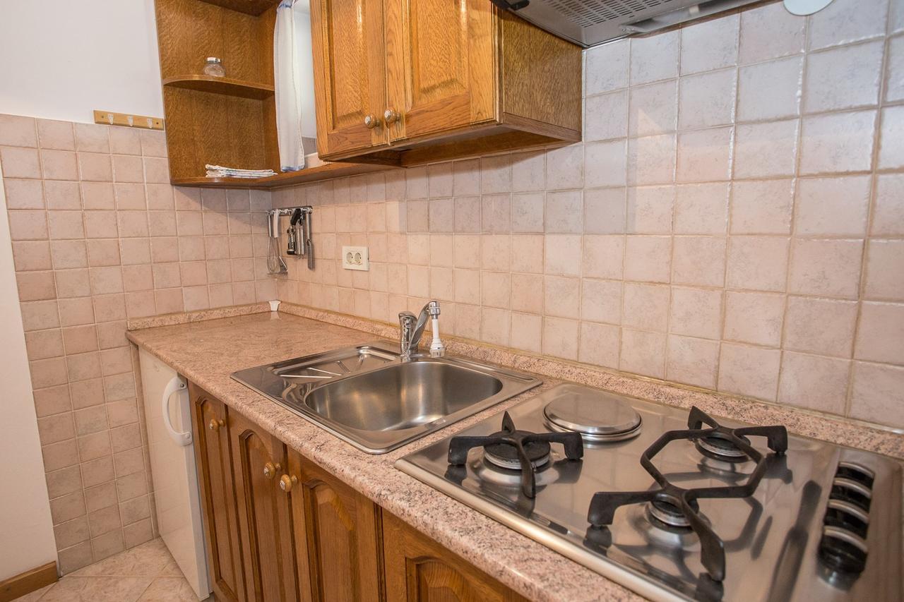 Apartments Staver Πόρετς Εξωτερικό φωτογραφία